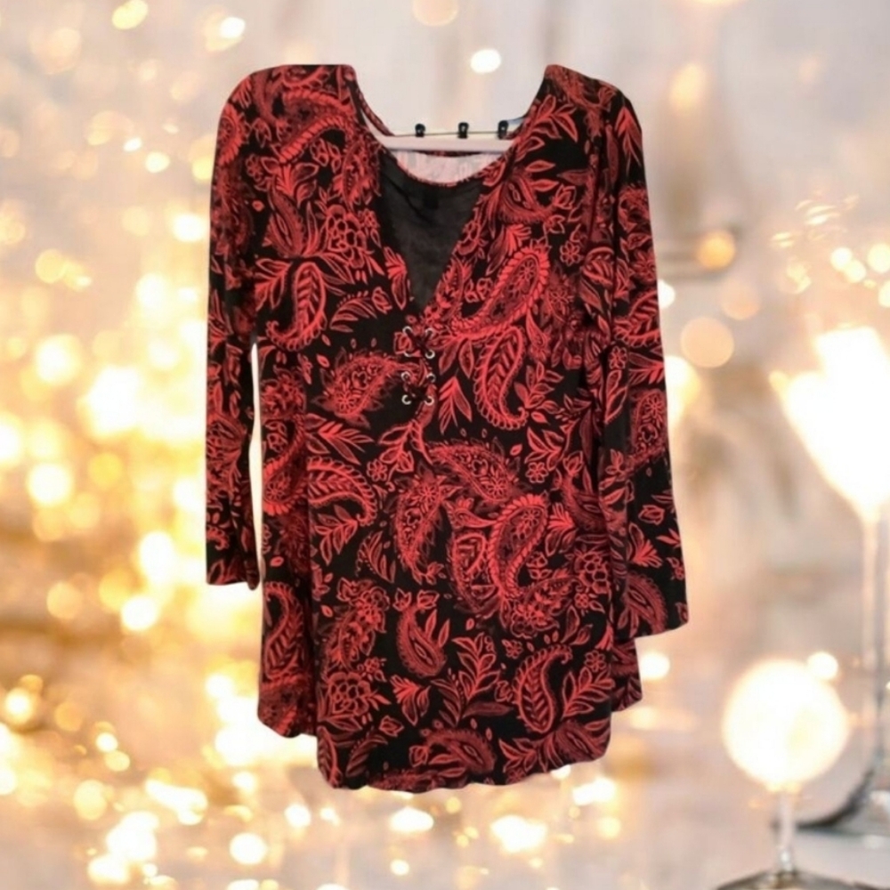 Cable & Guage top red black sheer section Lg size great for holidays 🌹🌹